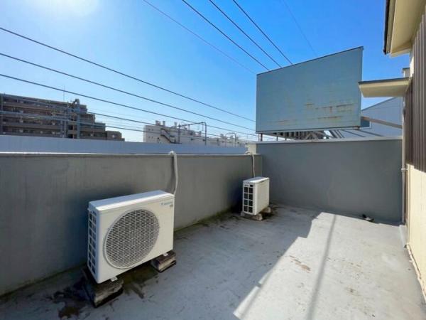 小金井市本町5丁目の連棟式戸建 バルコニー