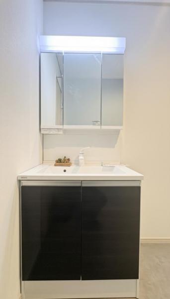 江戸川区南小岩2丁目　新築戸建て 洗面化粧台