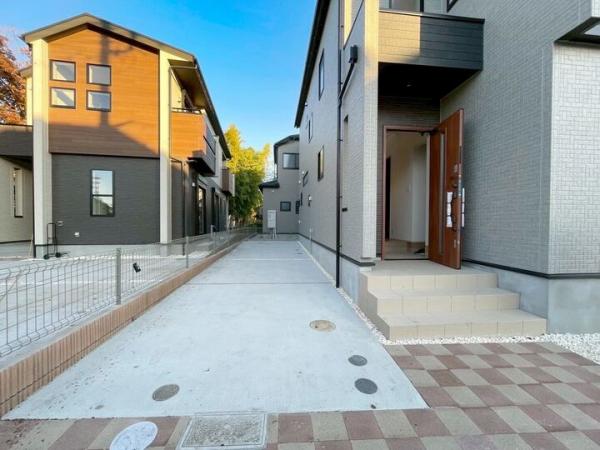 小平市小川町1丁目の新築戸建　ラスト1棟 駐車場