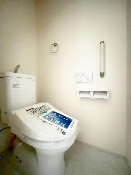 小平市小川町1丁目の新築戸建　ラスト1棟 トイレ