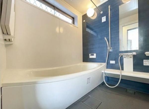 東大和市狭山5丁目の戸建 浴室