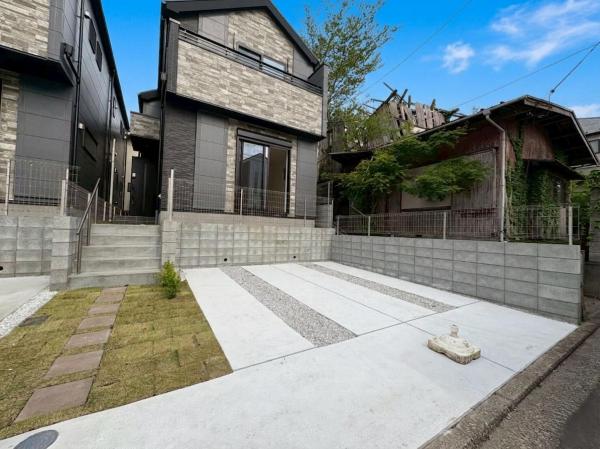 小金井市東町1丁目の新築戸建　全2棟 駐車場