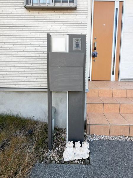 小平市小川町1丁目の戸建 玄関