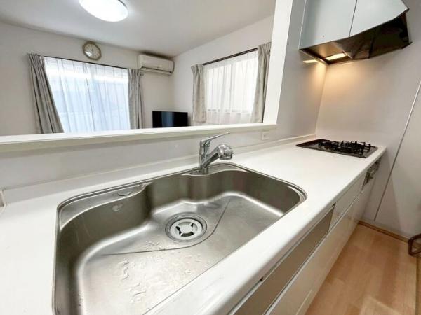 小平市小川町1丁目の戸建 キッチン