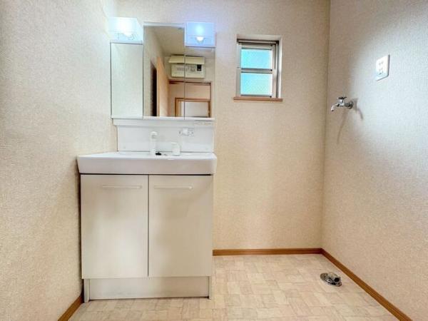東村山市多摩湖町4丁目の戸建 洗面化粧台