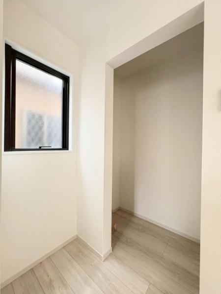 小平市中島町の新築戸建 ウォークインクローゼット