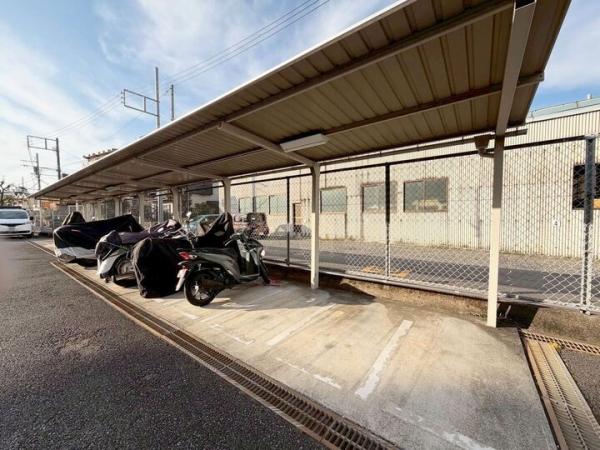 サンヴェール久米川 駐輪場