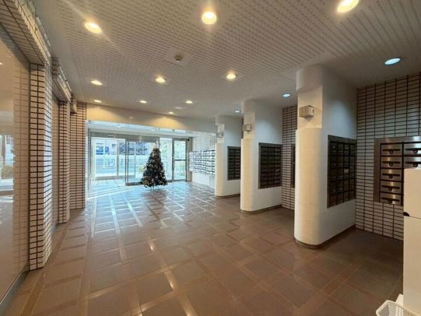 サンヴェール久米川 エントランスホール