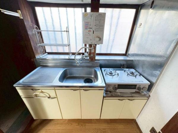 東久留米市神宝町1丁目の戸建 キッチン