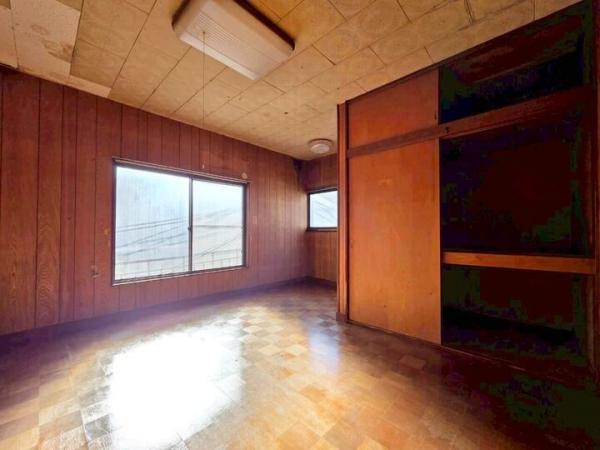 東久留米市神宝町1丁目の戸建 洋室