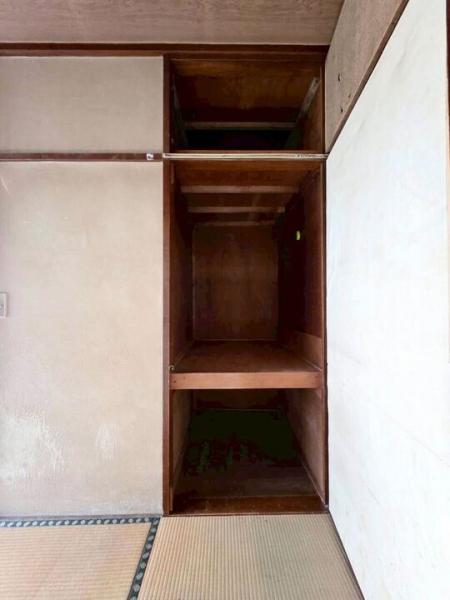 東久留米市神宝町1丁目の戸建 収納