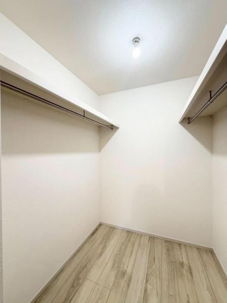 東村山市萩山町2丁目の新築戸建　全2棟 ウォークインクローゼット