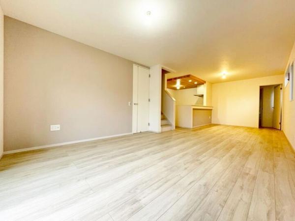 東村山市萩山町2丁目の新築戸建　全2棟 リビング