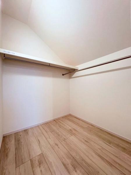 東村山市萩山町2丁目の新築戸建　全2棟 ウォークインクローゼット