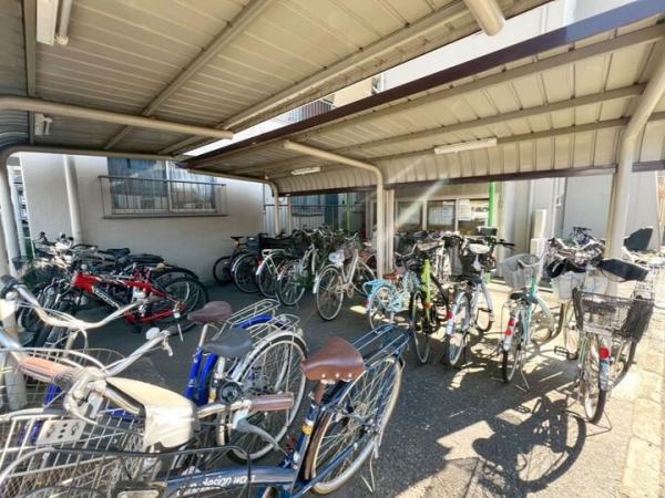 小金井ハイツ 駐輪場