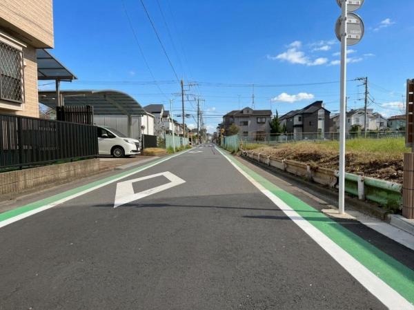 東村山市野口町3丁目の新築戸建　ラスト1棟 前面道路含む現地写真