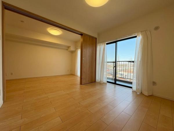 ライオンズマンション小平栄町 洋室