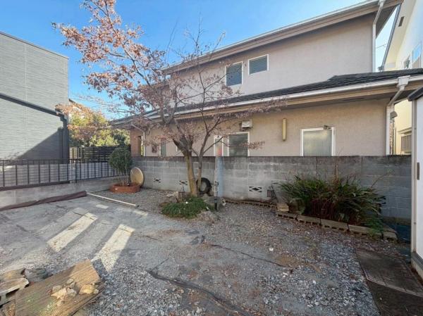 小平市小川東町の戸建 庭