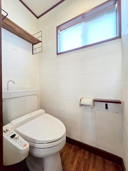小平市小川東町の戸建 トイレ