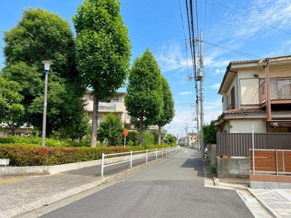 東村山市野口町2丁目の新築戸建　ラスト1棟 前面道路含む現地写真
