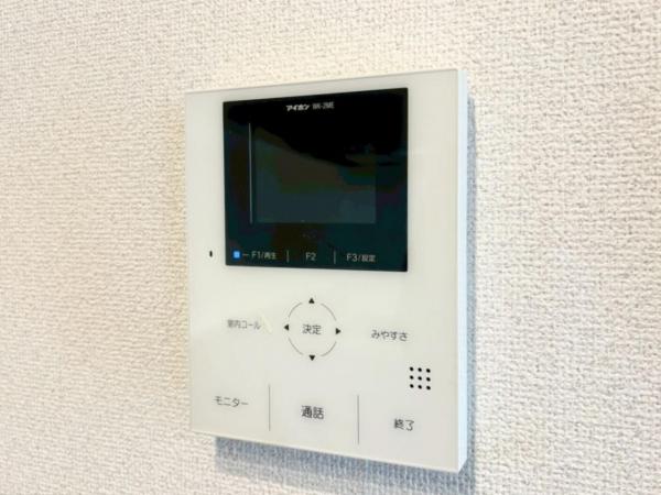 小金井市東町1丁目の戸建 TVモニター付きインターフォン