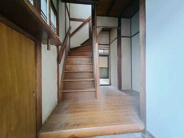 杉並区高井戸5丁目　中古戸建 玄関
