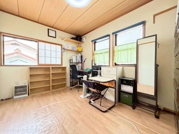 武蔵村山市中藤3丁目の戸建 和室