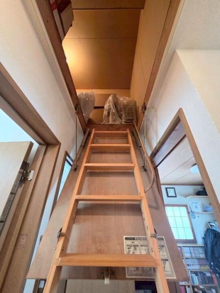武蔵村山市中藤3丁目の戸建 収納