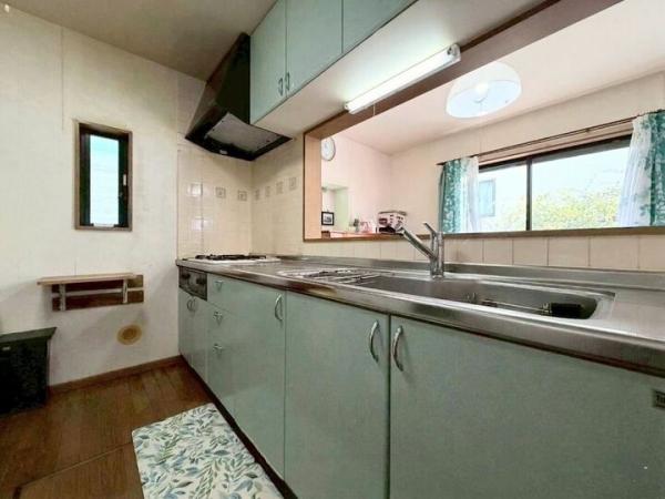 武蔵村山市中藤3丁目の戸建 キッチン
