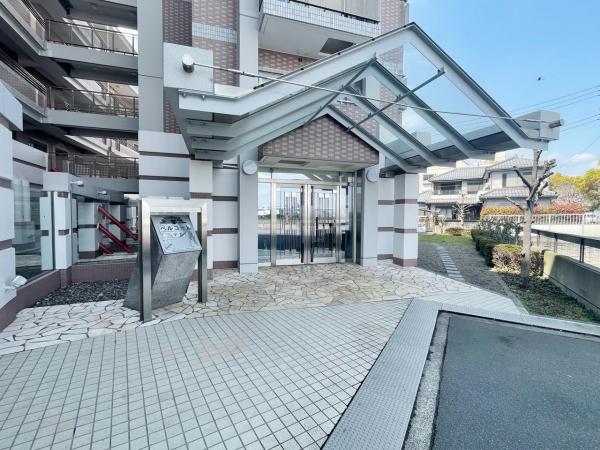 ベルコート平井 エントランス（外）