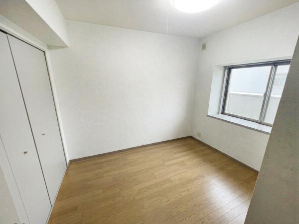 ベルコート平井 洋室