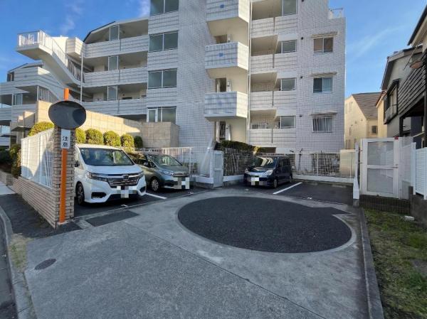 ゼファー北小岩クリアス 敷地内駐車場
