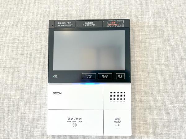 ゼファー北小岩クリアス TVモニター付きインターフォン