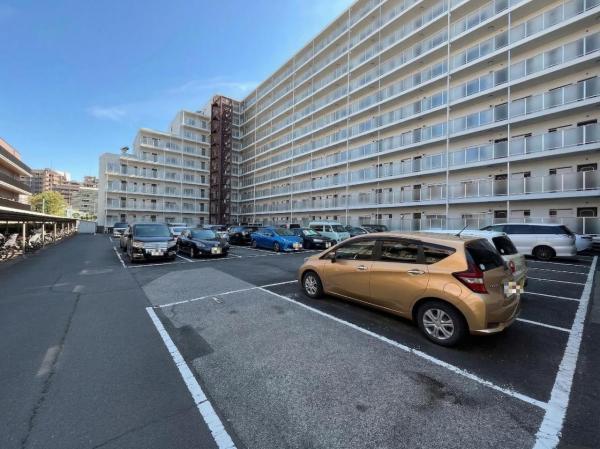 葛西パークサイドハイツ 敷地内駐車場