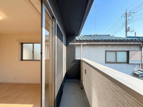 東大和市中央4丁目の戸建 バルコニー