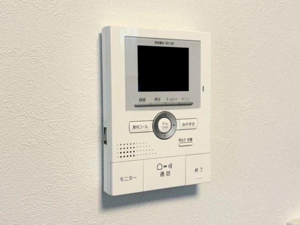 東大和市中央4丁目の戸建 TVモニター付きインターフォン