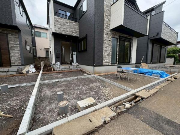 東村山市恩多町3丁目の新築戸建　残2棟 駐車場