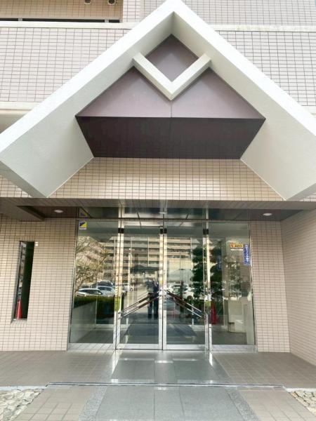 サーパス南市川 エントランス（外）