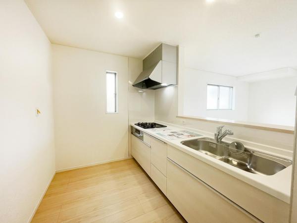 西一之江3丁目　新築戸建ー2棟－ キッチン