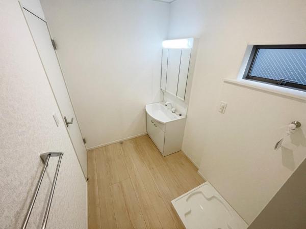 西一之江3丁目　新築戸建ー2棟－ 洗面化粧台