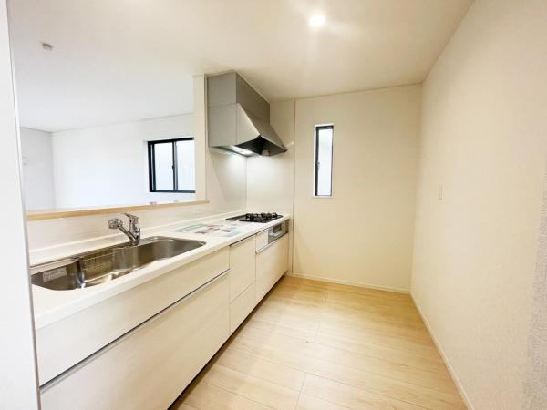 西一之江3丁目　新築戸建ー全3棟－ キッチン