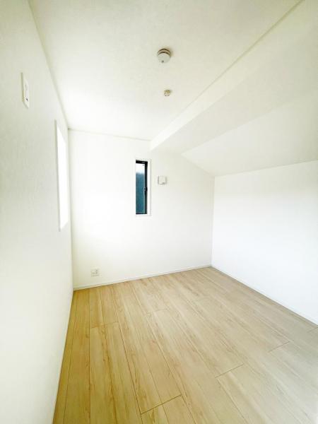 西一之江3丁目　新築戸建ー全3棟－ 洋室