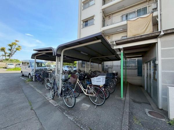 小金井ハイツ 駐輪場