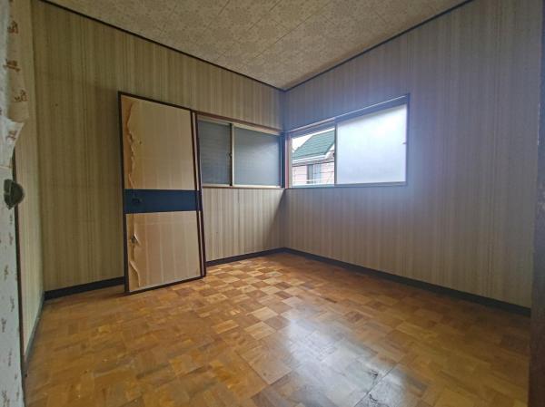 松戸市栄町8丁目　中古戸建 洋室