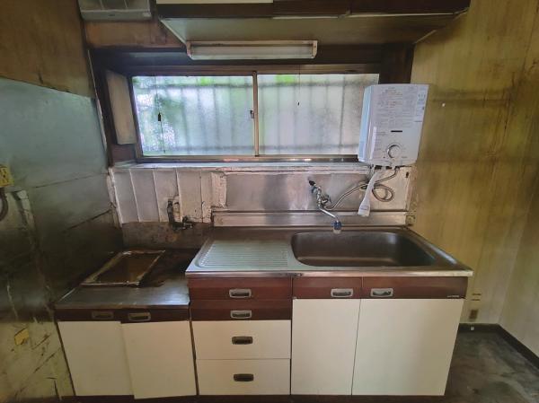 松戸市栄町8丁目　中古戸建 キッチン