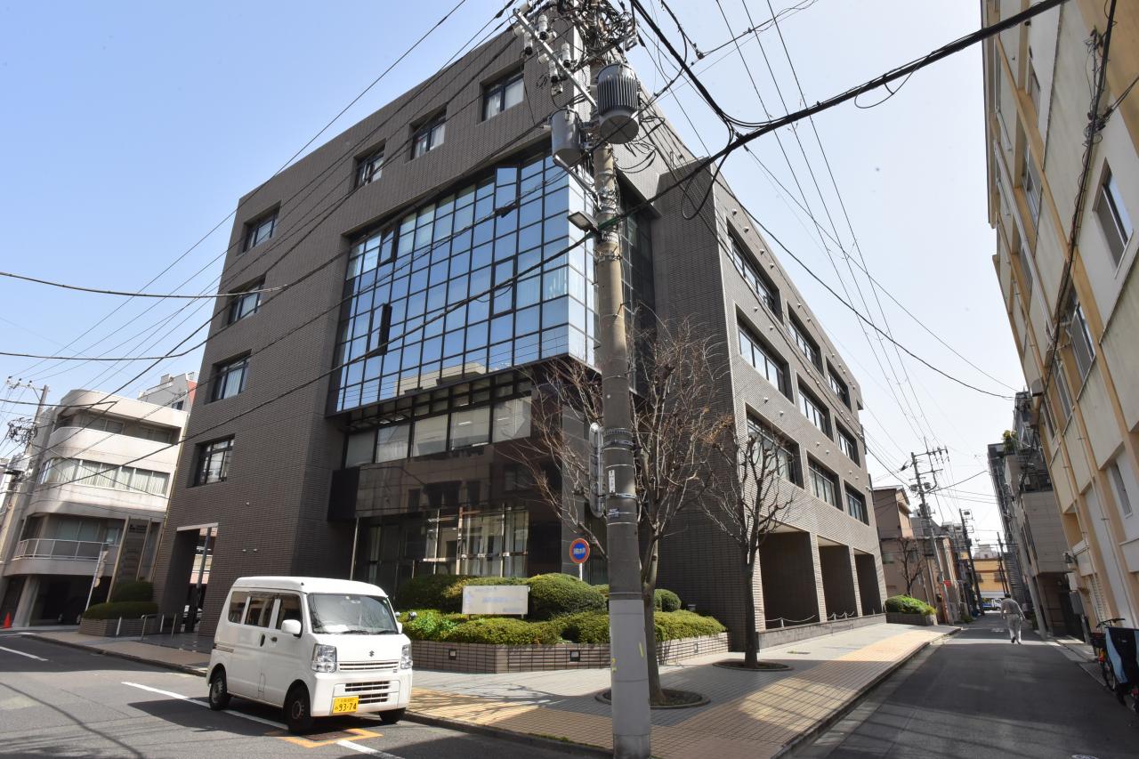 墨田区本所1丁目　中古戸建 前面道路含む現地写真