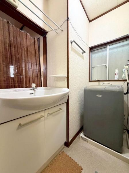 小平市栄町3丁目の戸建 洗面化粧台