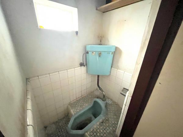 足立区梅田　中古戸建 トイレ