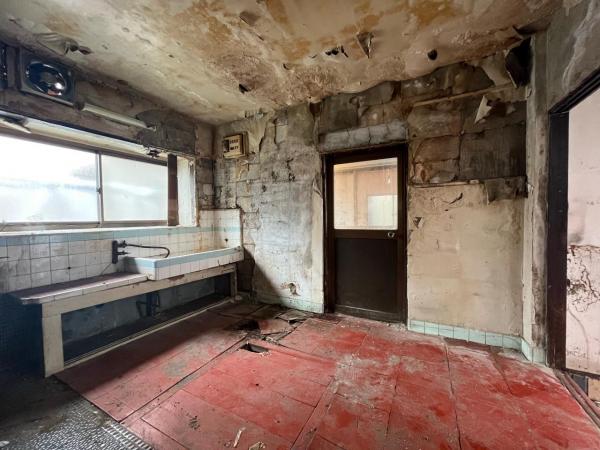 足立区梅田　中古戸建 ダイニングキッチン
