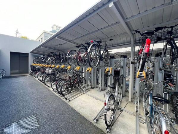 クラウンガーデン武蔵野 駐輪場